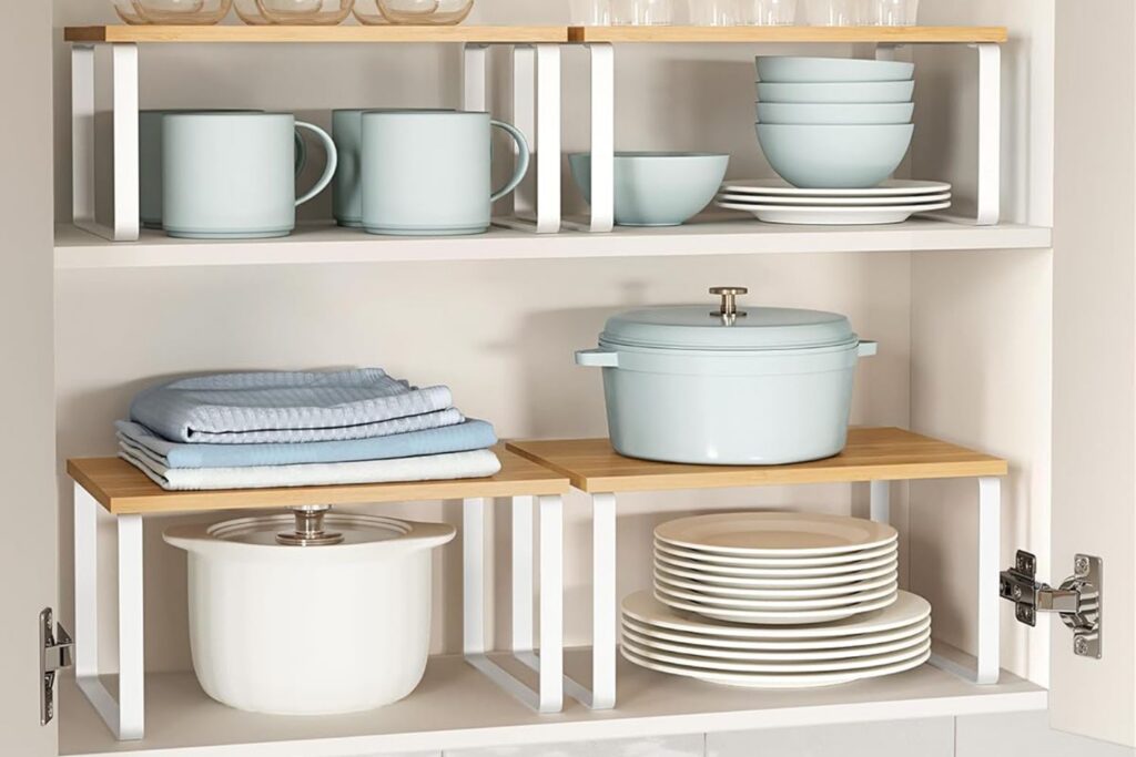 چیدن کابینت آشپزخانه