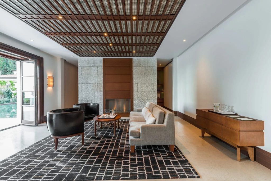 انتخاب و خرید چراغ لوکس برای دکوراسیون حرفه‌ای